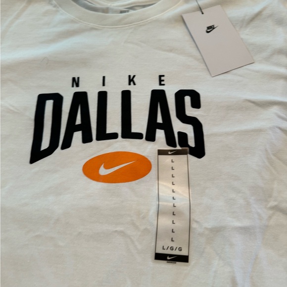 Nike Men's Logo Dallas Training T-shirt White Large HF5207 100 NEW With Tags - Picture 2 of 7